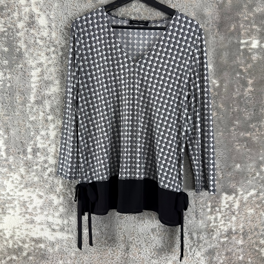 Ivanka Trump Size L Geometric Print Side Tie V-Neck Tunic Top Black White 3/4
